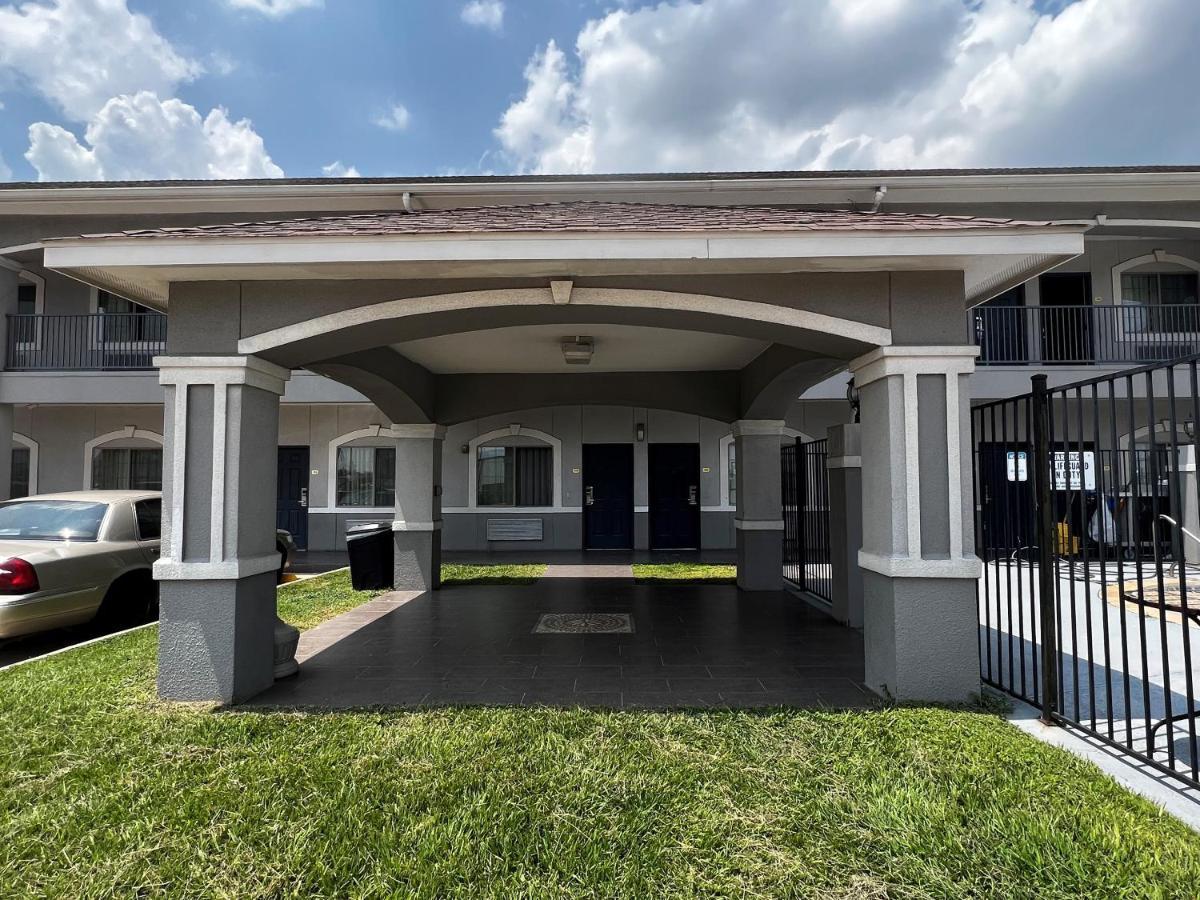 Hotel Super 8 By Wyndham Houston North I-45 Westfield Exterior foto